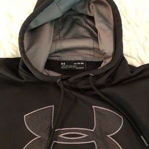 Men’s Under Armour Hooded Sweatshirt